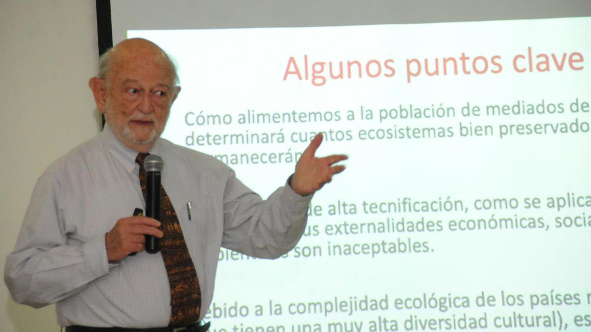 mexico-debe-regresar-a-la-agricultura-familiar-dr-jose-sarukhan.jpg