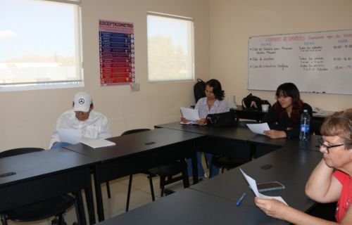 Impulsa UACH talento joven con el “Club de Escritura” en FFYL