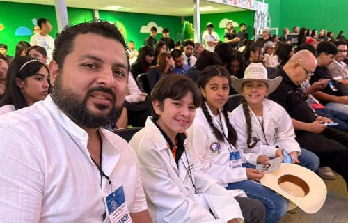 Proyectos de Semillero KIDS de la UACH destacan en ExpoCiencias Chihuahua 2025