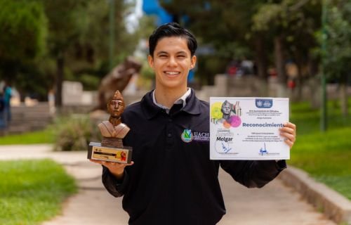 Estudiante de la Facultad de Ingeniería gana el Premio Municipal a la Juventud, “Agustín Melgar”
