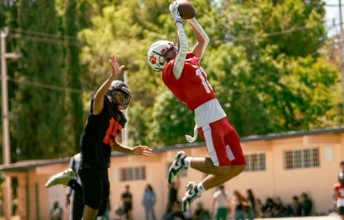 Castores, Linces y Vikingos mantienen paso perfecto en la Liga Universitaria 8x8