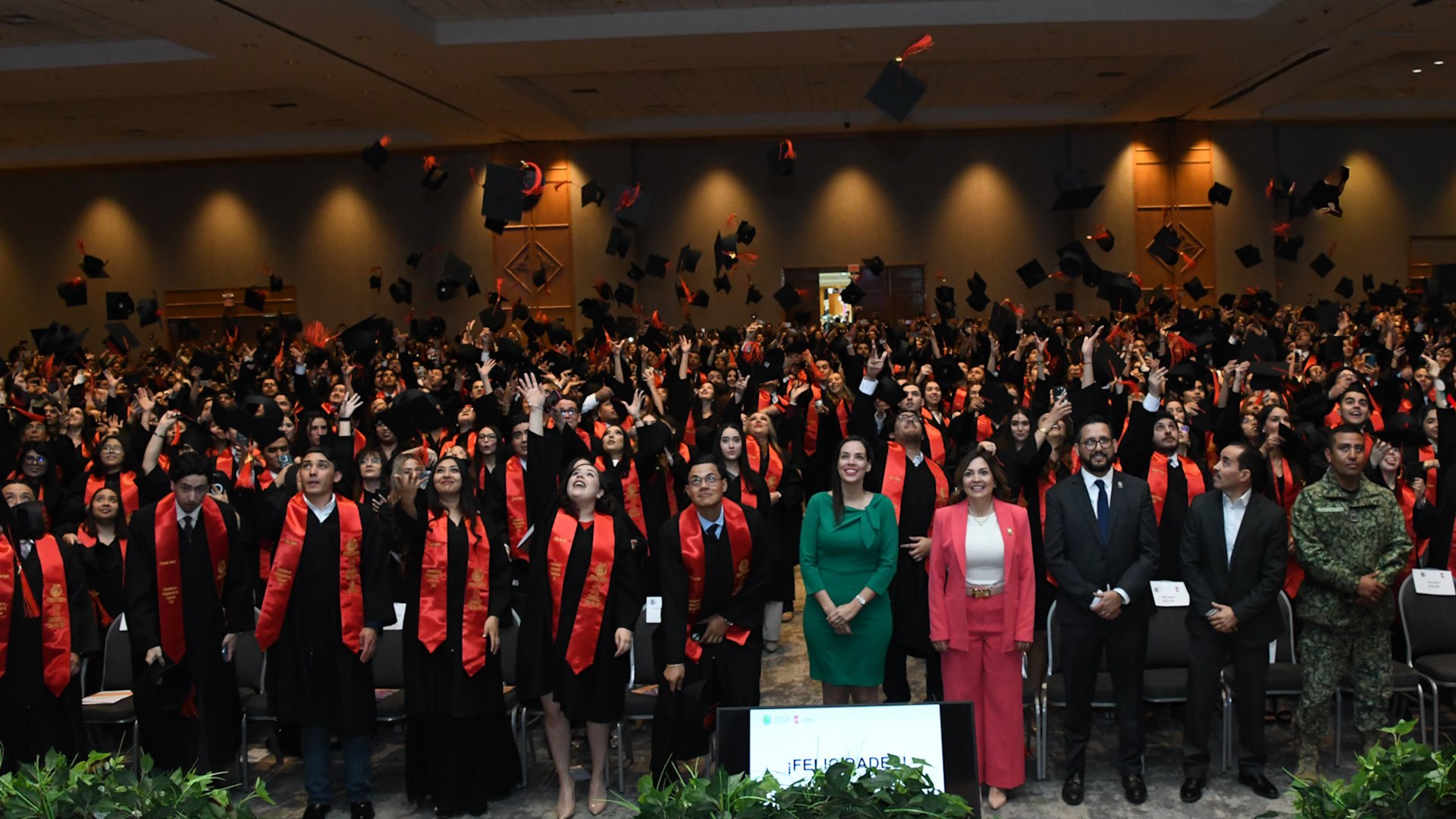 Graduacion_Lic_1920X1080_.jpg