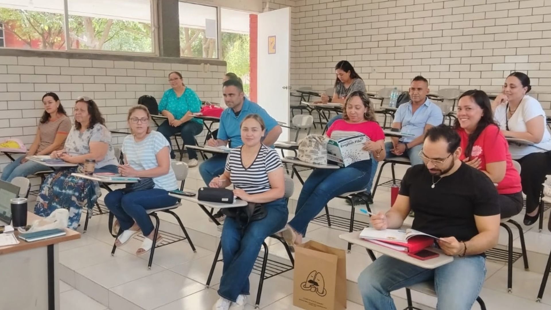 FFyL1920.jpg