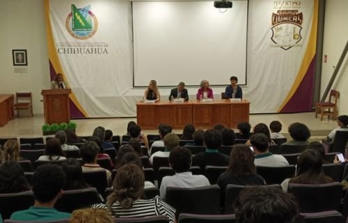 FCQ500.jpg
